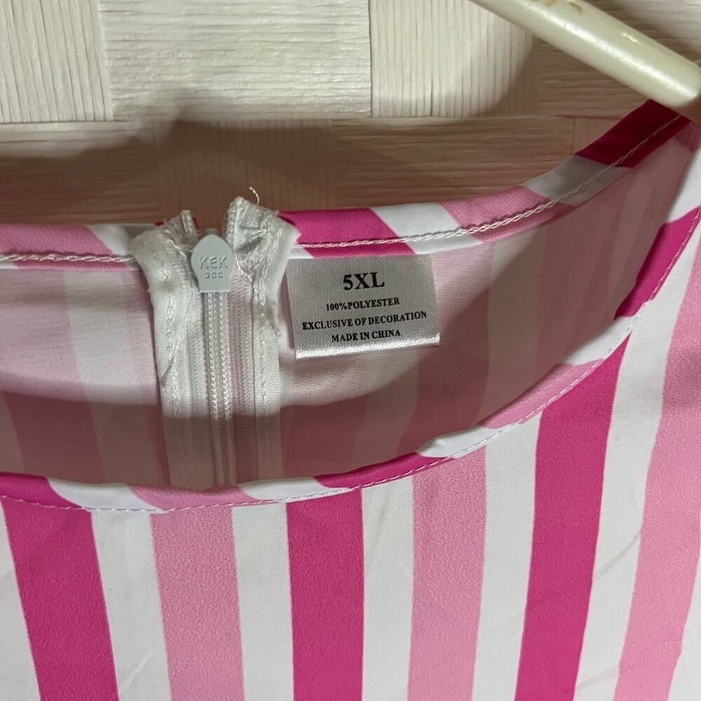 LITTLE girls pink and whit striped dress - Picture 3 of 6